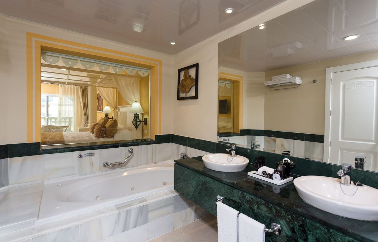 Bahia Principe Luxury Bouganville - Adults Only фото 41