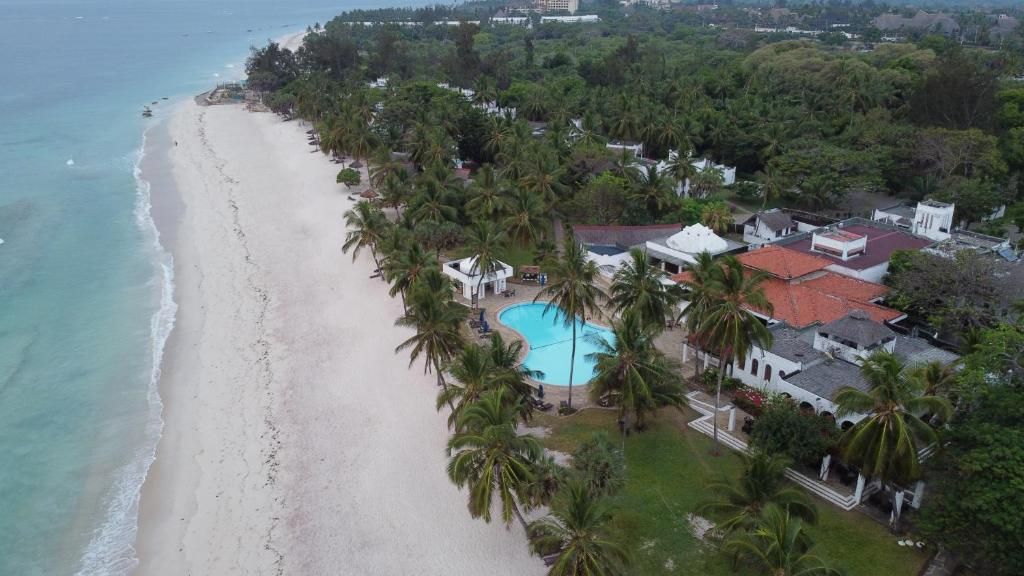 Jacaranda Indian Ocean Beach Resort фото 4