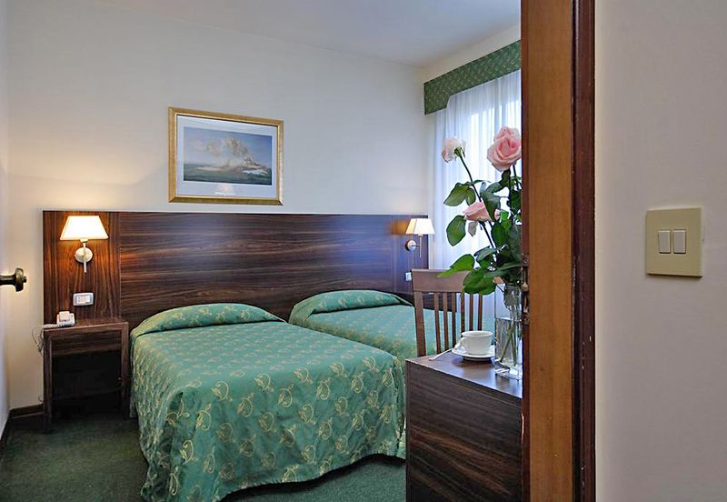 Quality Hotel Delfino Venezia Mestre фото 8