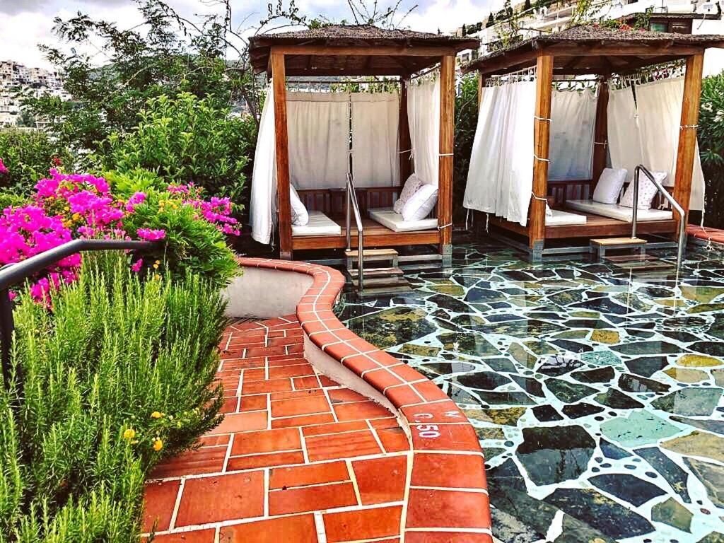 El Vino Hotel & Suites фото 8