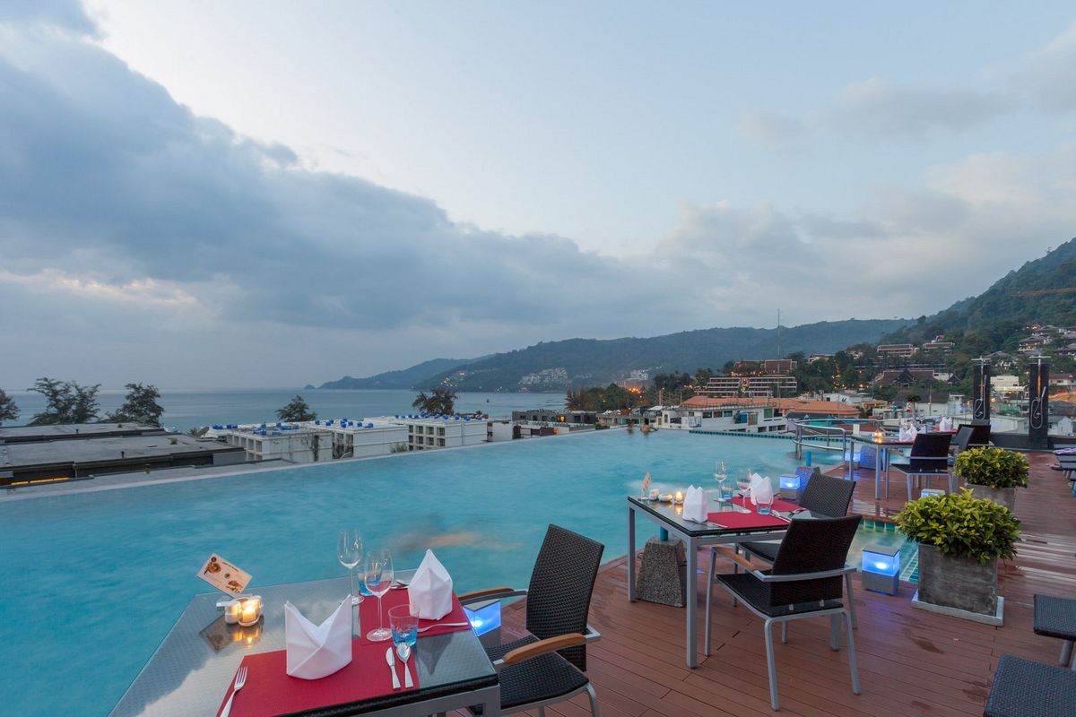 The Charm Resort Phuket фото 15