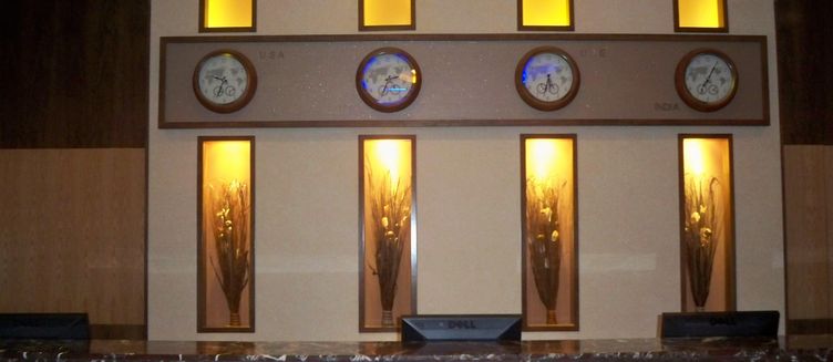 Фото отеля Fortune Royal Hotel