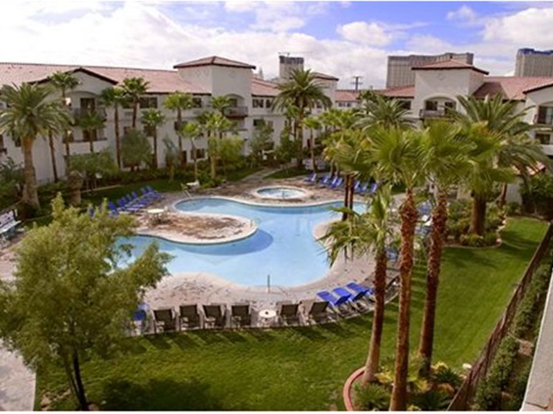 Tuscany Resort & Suites фото 33