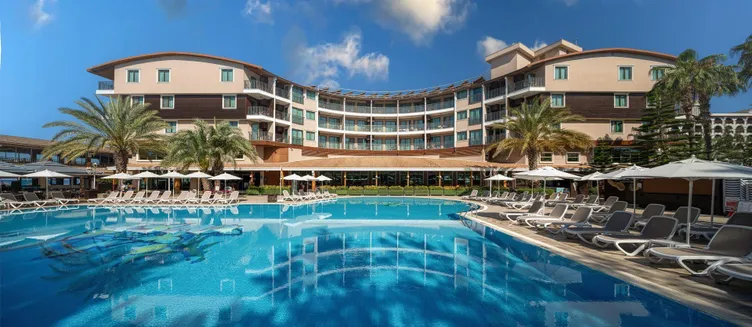 Фото отеля Quattro Family Club Dem Hotel