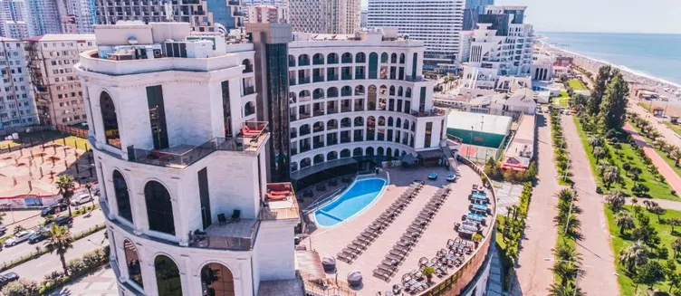 Фото отеля Colosseum Marina Hotel
