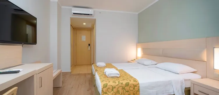 Фото отеля White Lilyum Hotel