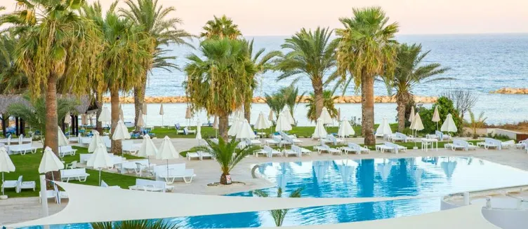 Фото отеля Venus Beach Hotel