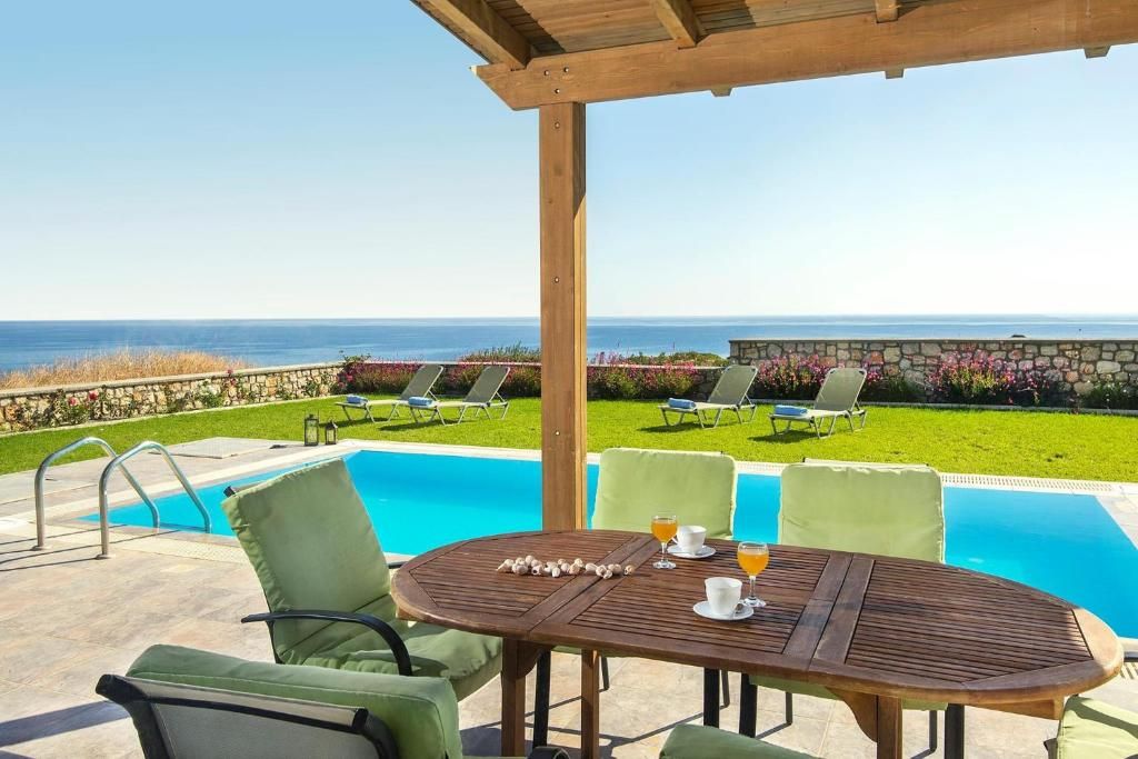 Olga Luxury Beach Front Villas фото 13