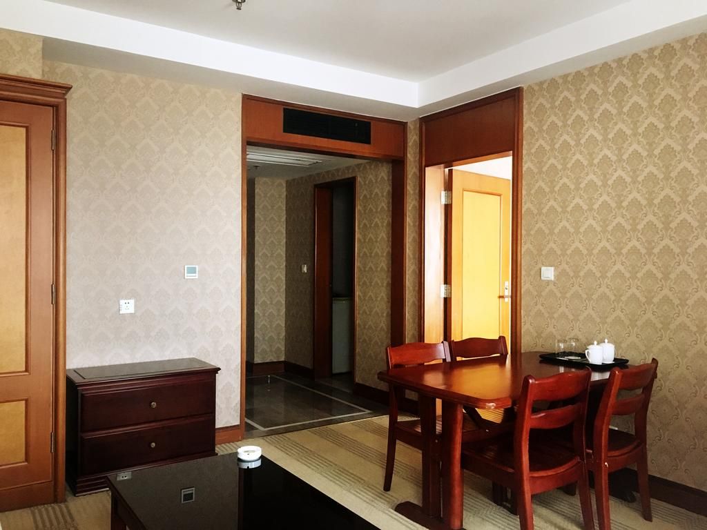 Central Plaza Hotel Dalian фото 79