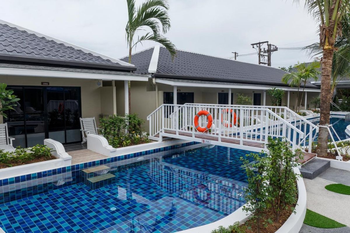 Tuana Hotels Brook Pool Access фото 4