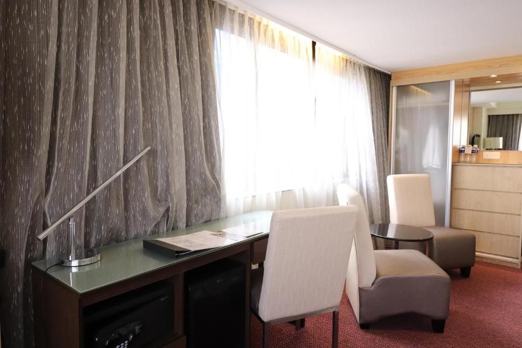 Hotel Grand Continental Kuala Lumpur фото 95