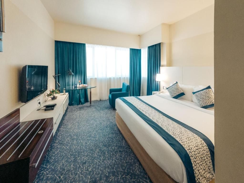 Kingsgate Hotel by Millennium фото 32