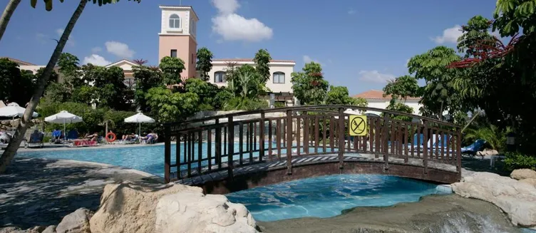 Фото отеля Aliathon Holiday Village