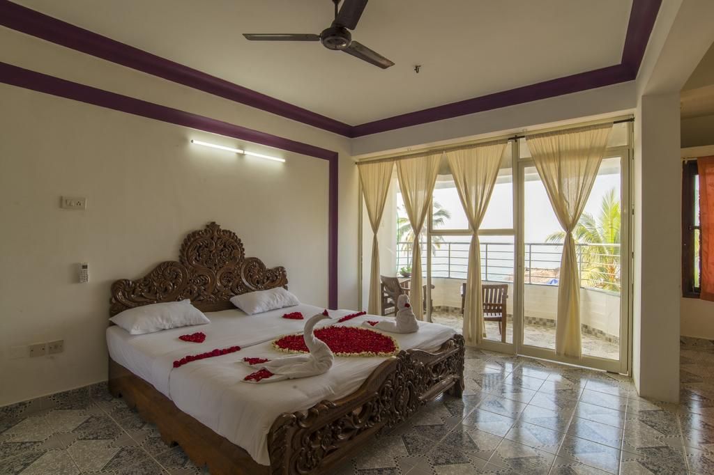 Surya Beach Resort фото 0
