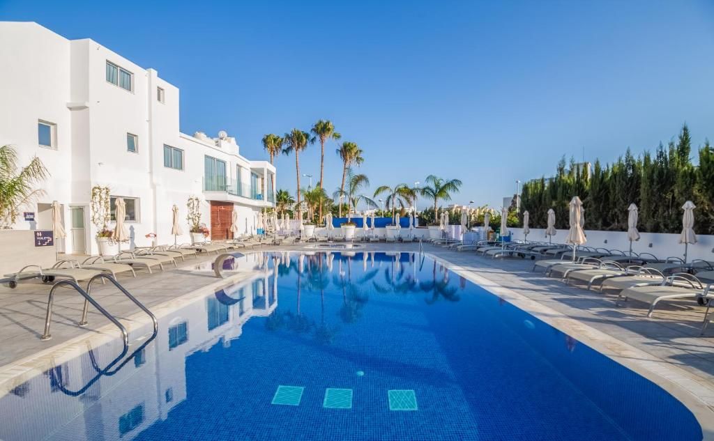 Protaras Plaza фото 29