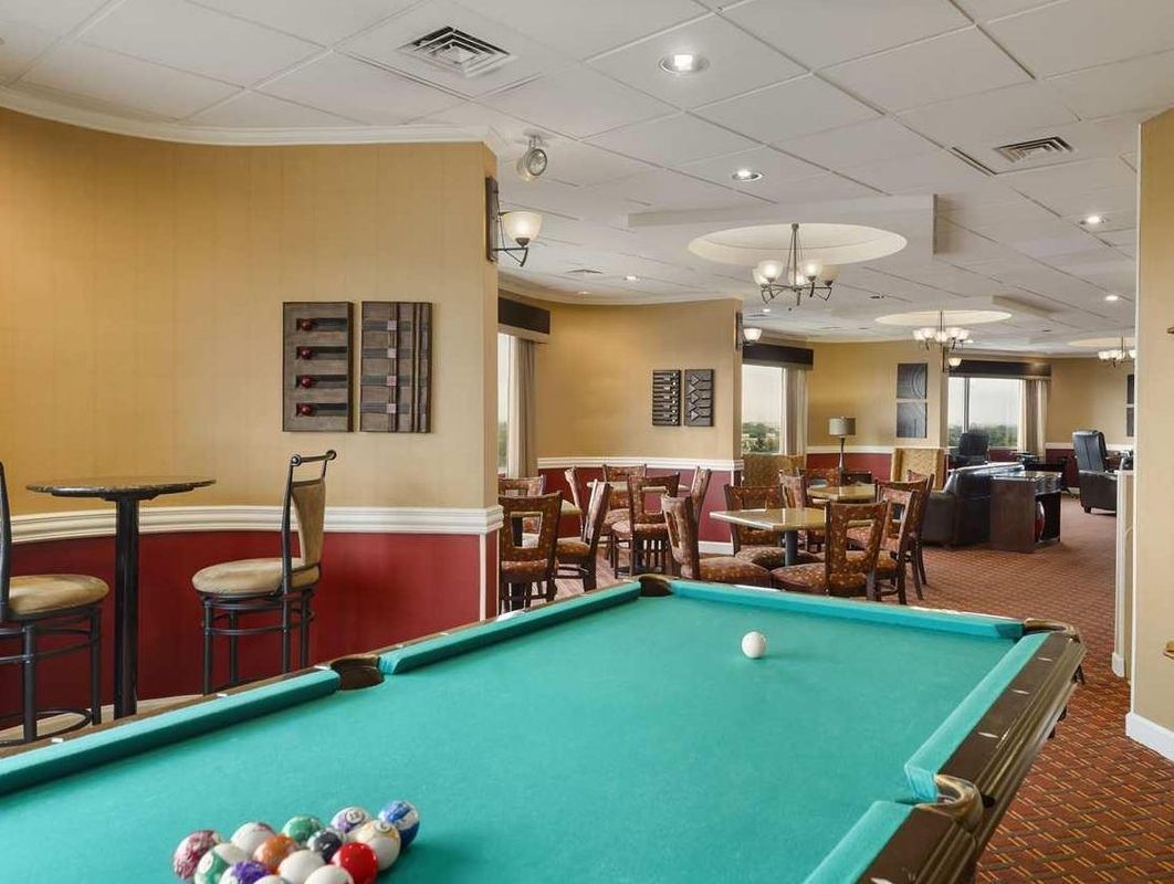 Hilton Chicago/Oak Lawn фото 36