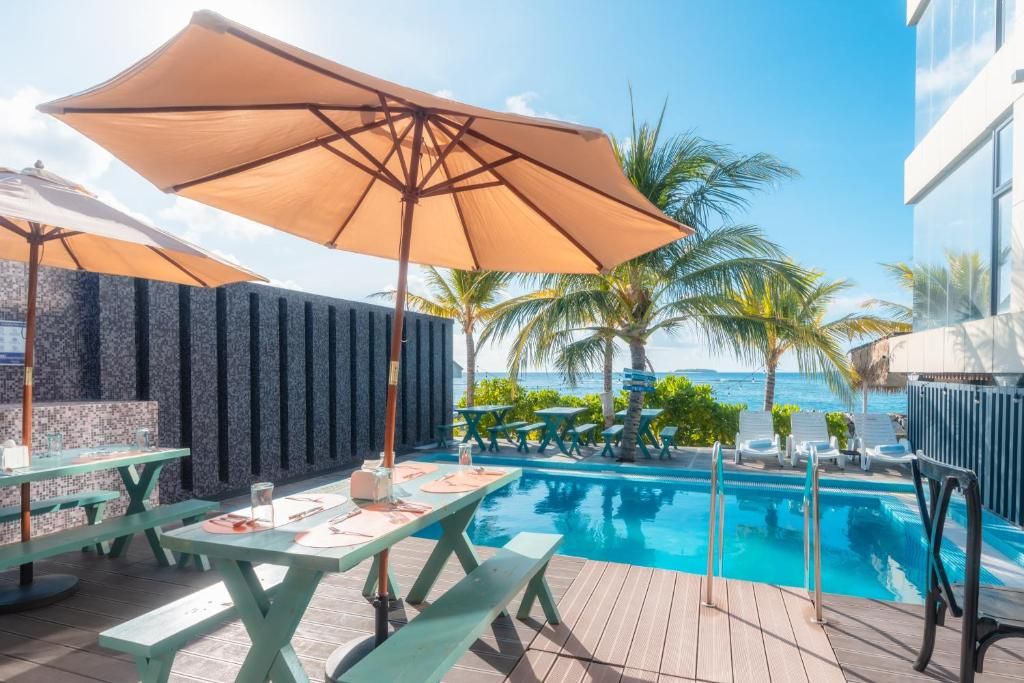 Wings by Hawks Hotels Kamadhoo Baa Atoll фото 16
