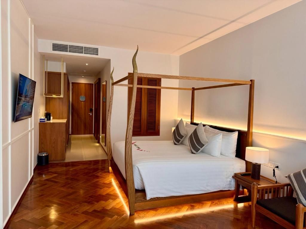 Patong Beach Hotel by See2Sea фото 68