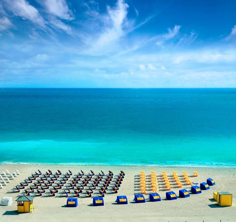Hilton Bentley Miami South Beach Hotel фото 0