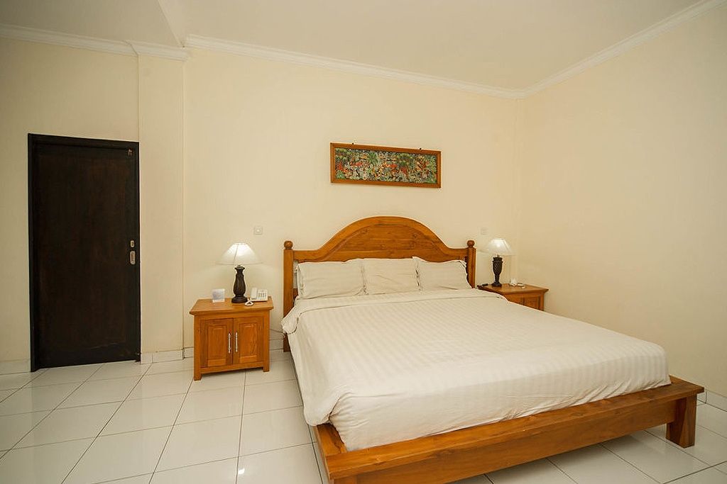 Swastika Bungalow фото 1