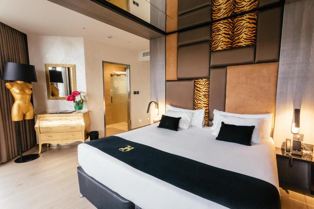 Hugo's Boutique Hotel - Adults Only фото 39