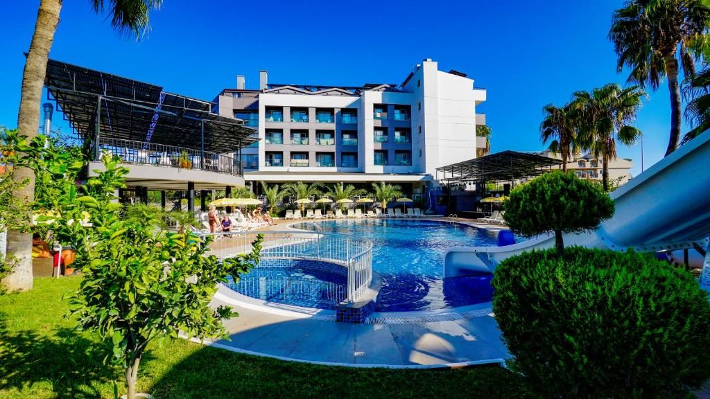 Istanbul Beach Hotel фото 73