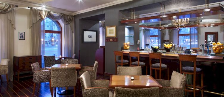 Фото отеля Cosmos Selection Saint-Petersburg Nevsky Royal Hotel