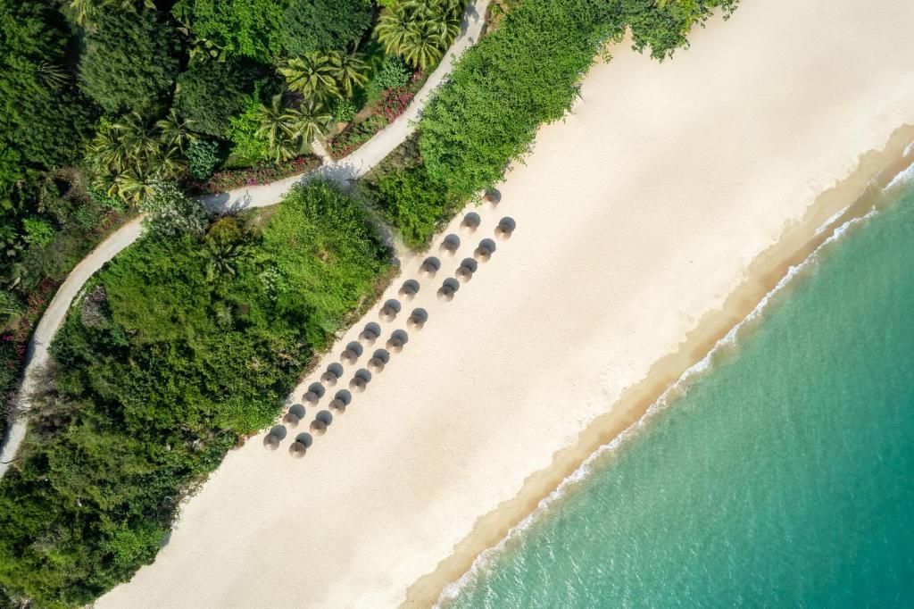 Hualuxe Sanya Yalong Bay Resort фото 77