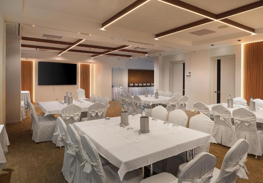 Pefkos City Hotel фото 17