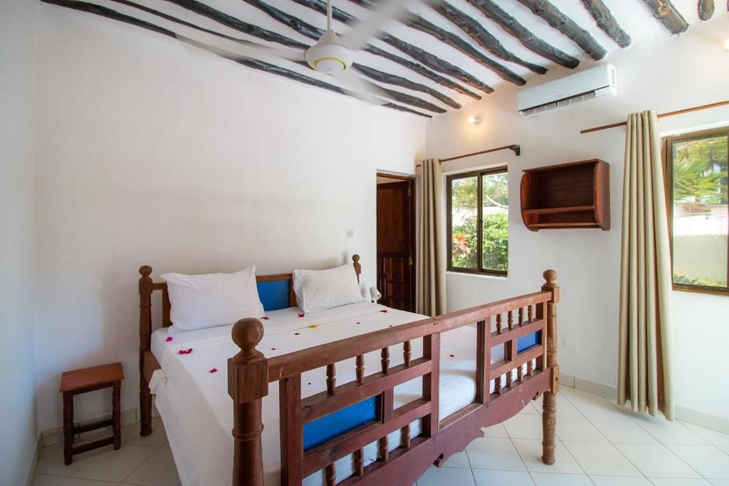 Tanzanite Beach Resort фото 31