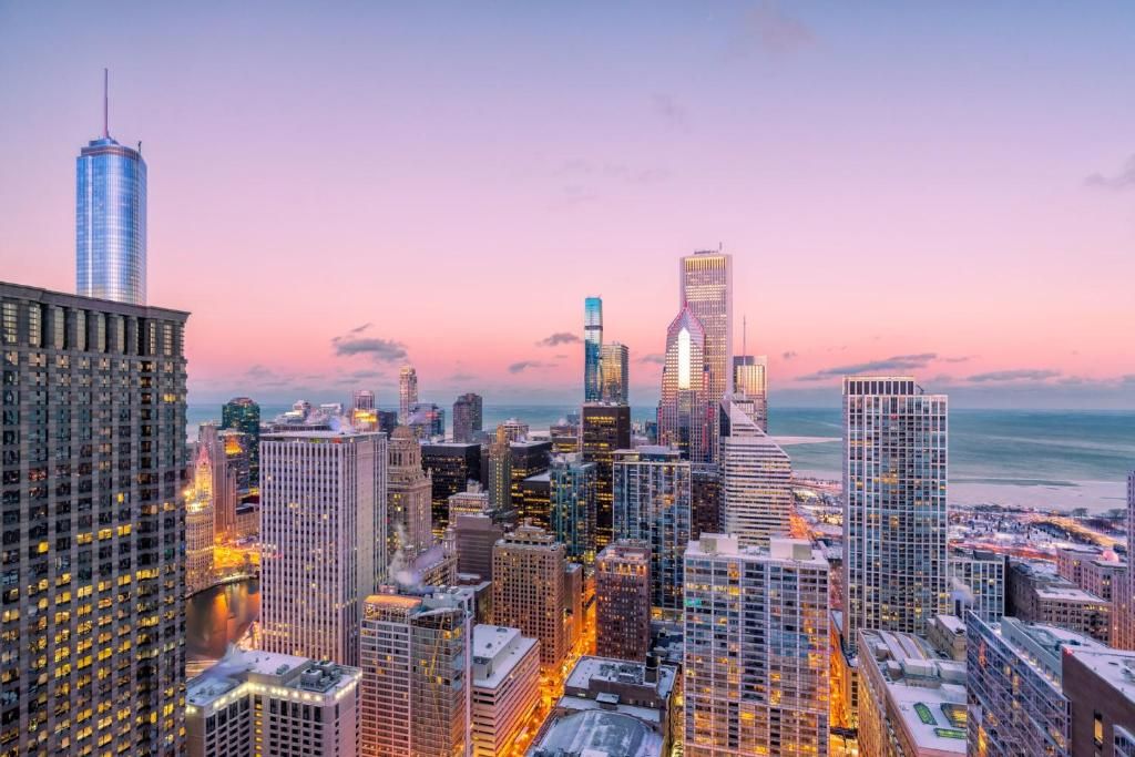 Holiday Inn Hotel & Suites Chicago - Downtown, an IHG Hotel фото 24