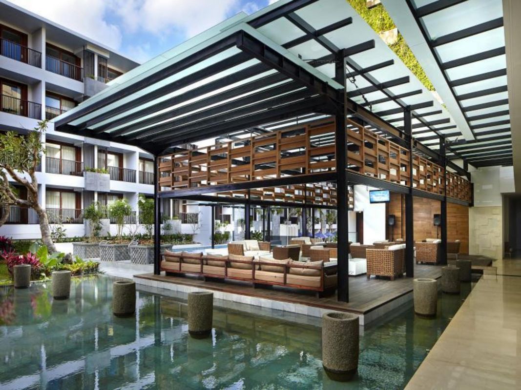 Courtyard by Marriott Bali Seminyak Resort фото 28