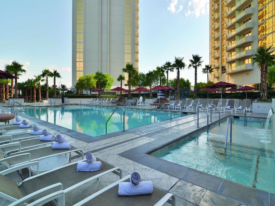 The Signature at MGM Grand - All Suites фото 5
