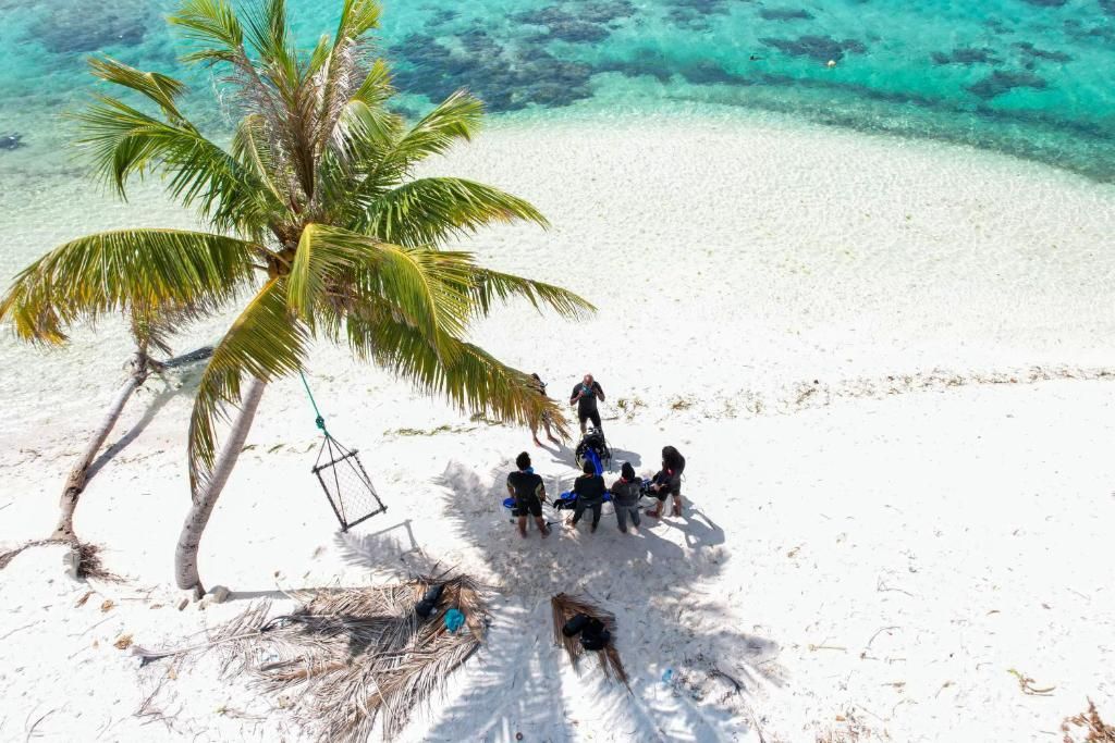 Guest House «La Cabana Hotel & Dive» фото 32