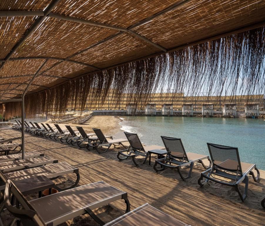 Adin Beach Hotel фото 19