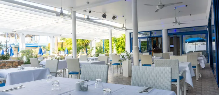 Фото отеля Anonymous Beach Hotel