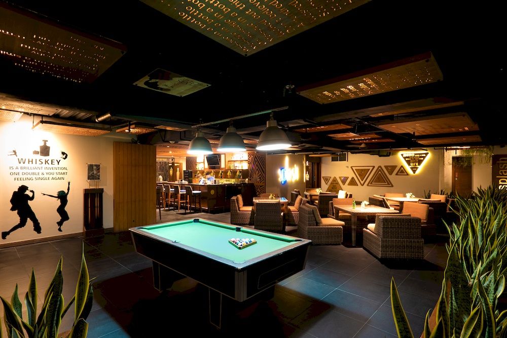 Vouk Hotel & Suites фото 57