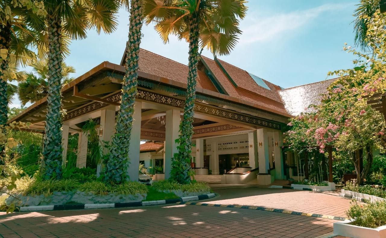 Pelangi Beach Resort & Spa, Langkawi фото 2