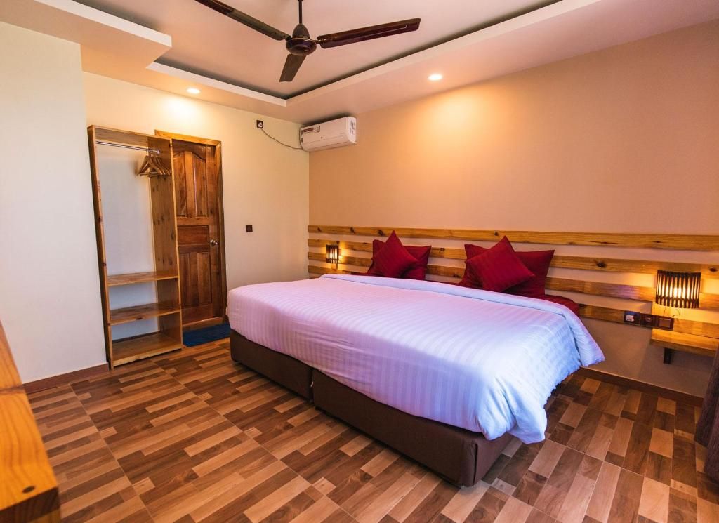 Guest House «Endheri Sunset Dhangethi Guest House» фото 23