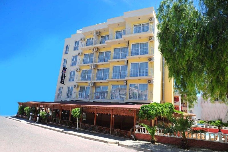 Mood Beach Hotel фото 2