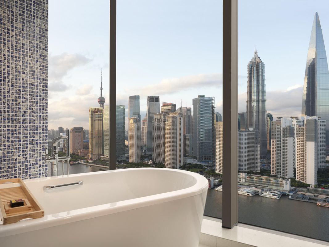 Hotel Indigo Shanghai On The Bund фото 11