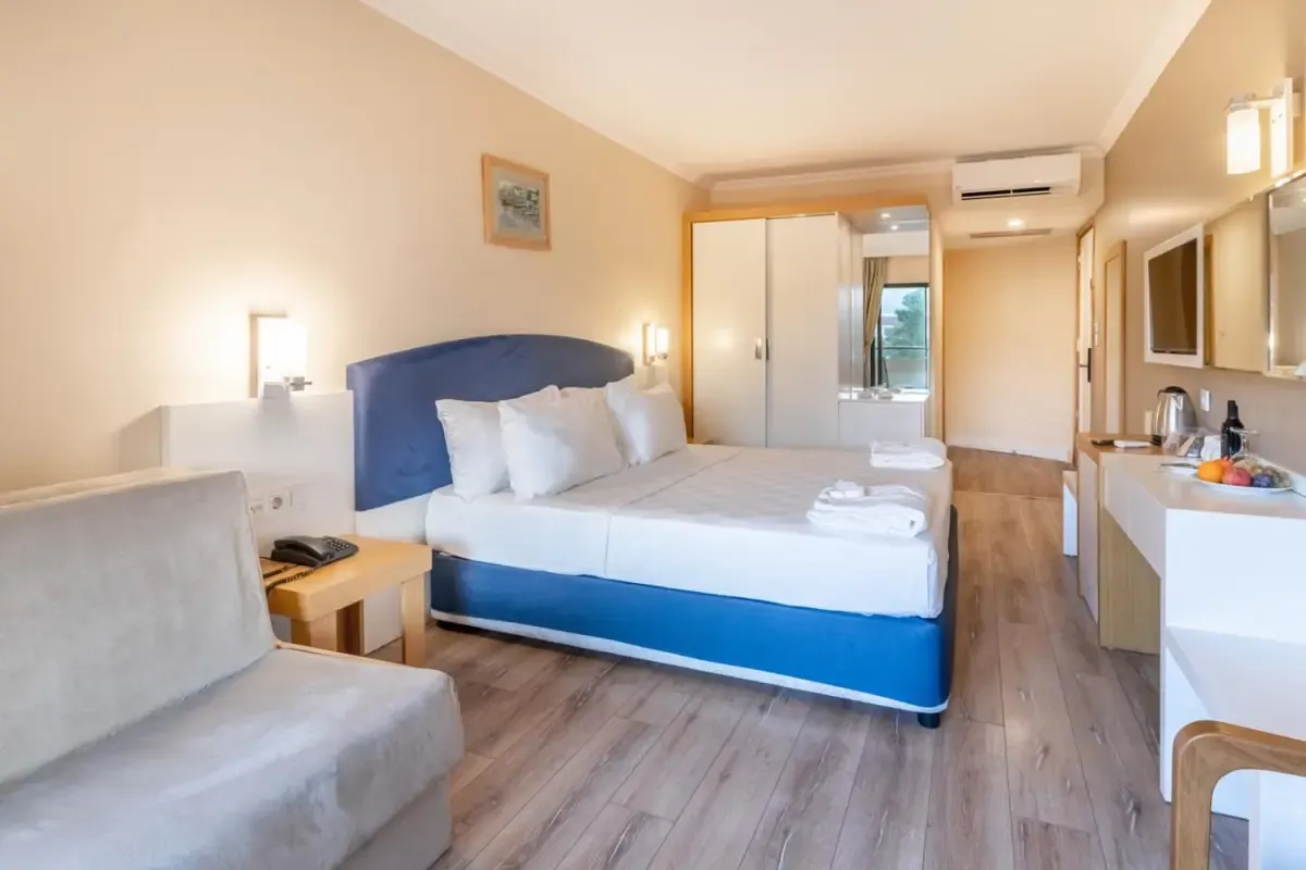 Lancora Beach Hotel фото 4