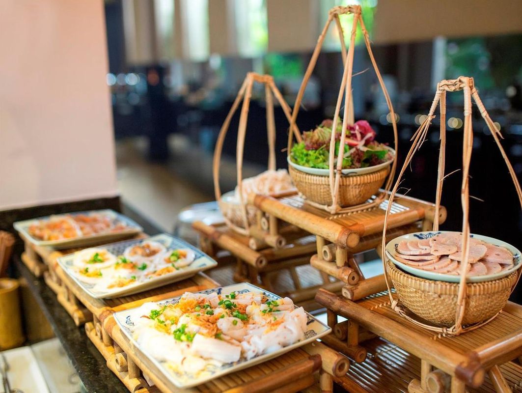 Melia Danang Beach Resort фото 36