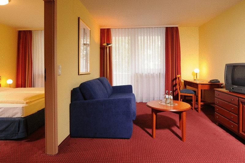AZIMUT Hotel Nuremberg фото 14