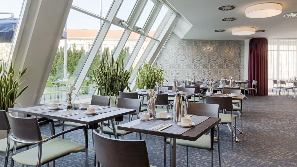 Dorint Hotel Dresden фото 1