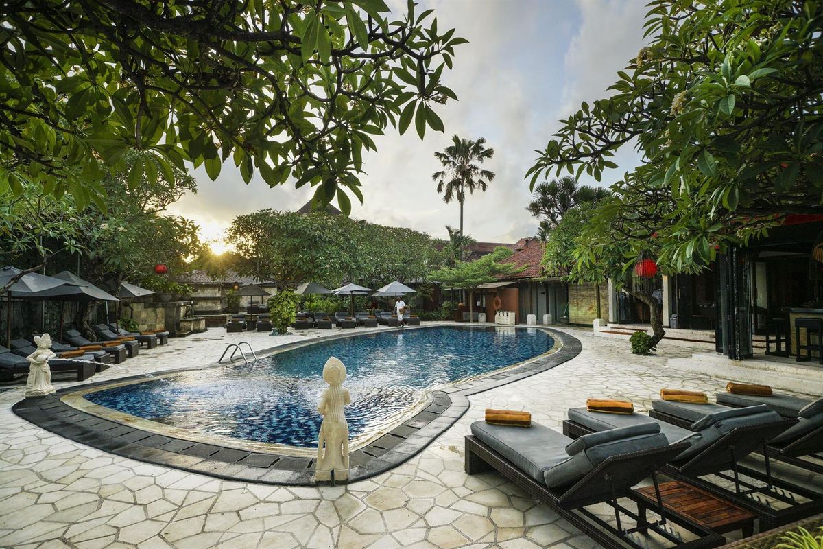 Kuta Seaview Boutique Resort фото 0