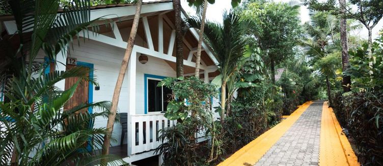 Фото отеля Nasya's Beach Side Cottages