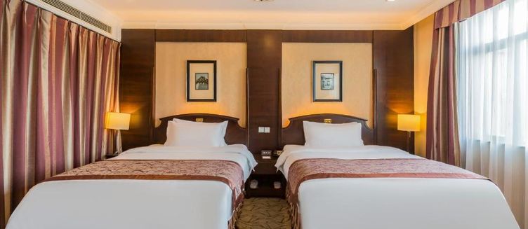 Фото отеля Jianguo Hotspring Hotel Beijing