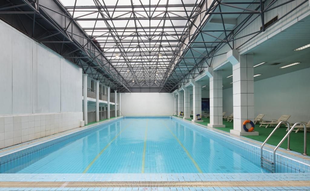 Jin Jiang West Capital International Hotel фото 0