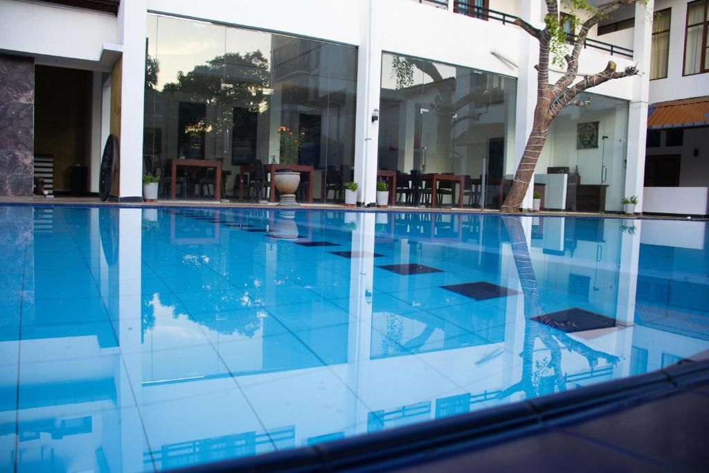 Windmill Beach Hotel фото 35